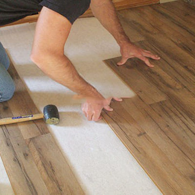 Cách thi công sàn nhựa giả gỗ đơn giản